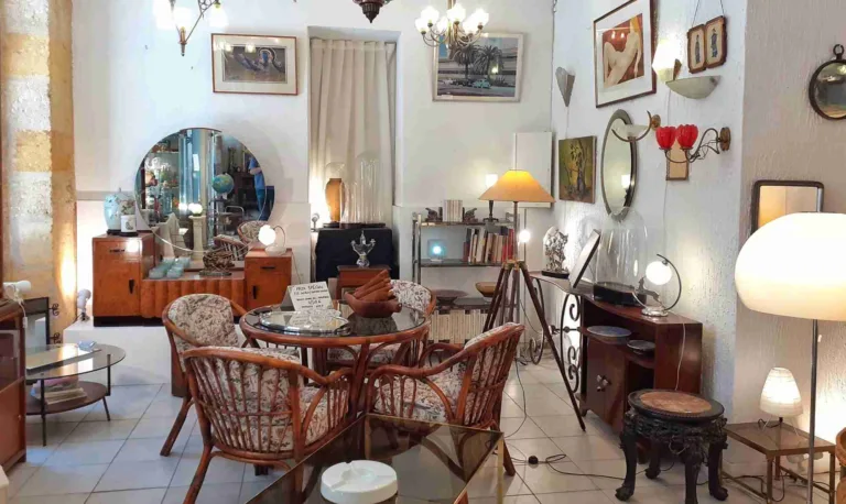 LOurs Blanc Bordeaux Antiquites Brocante Antiquaire Bordeaux France 768x458