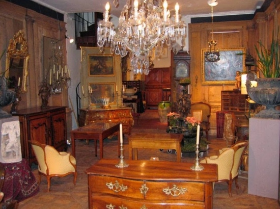 Antiquites Vernay Chantrel Lyon France