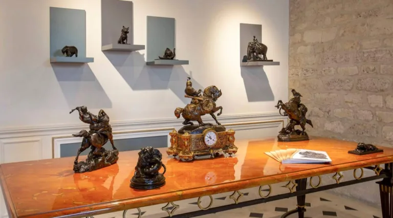 Galerie Nicolas Bourriaud Brocante Antiquaire Paris France 768x426