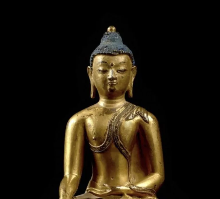 Grabie Antiquaire Brocante Antiquaire Marseille France 1 768x694