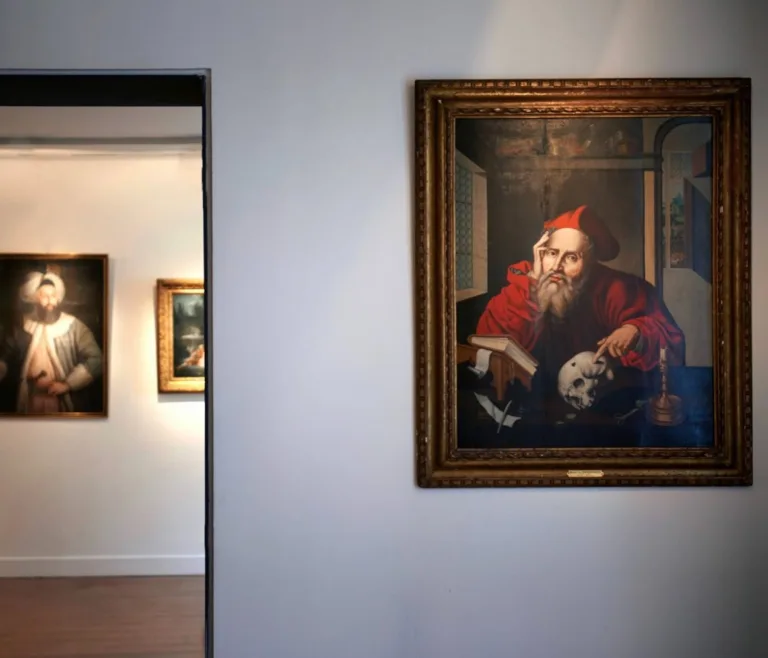 Artcurial Maison de Vente aux Encheres Brocante Antiquaire Paris France 768x658