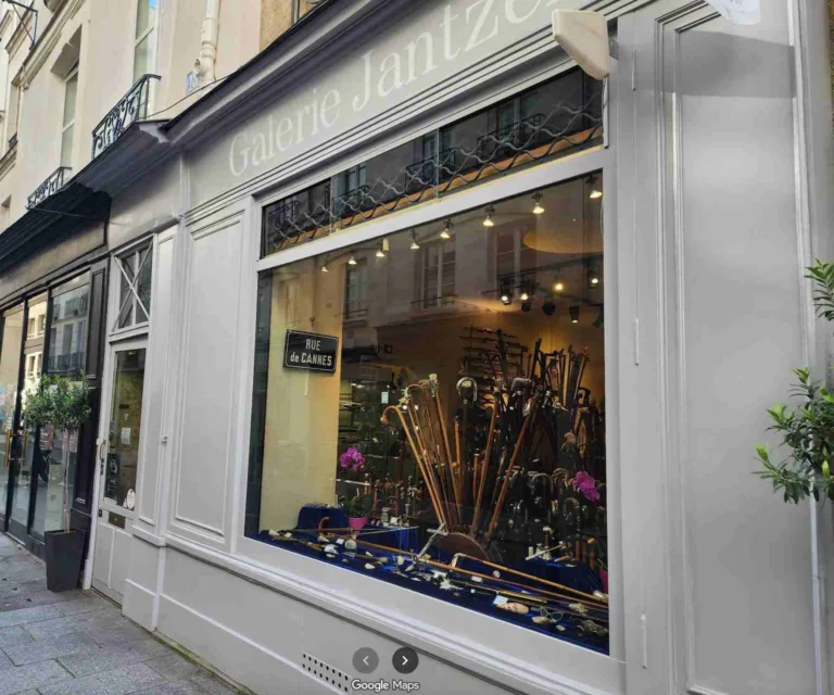 Galerie Jantzen Brocante Antiquaire Paris France 1 768x640