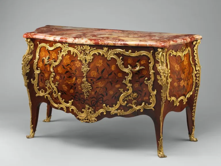 Antiquites Du Rhin Brocante Antiquaire Strasbourg France 1 768x576