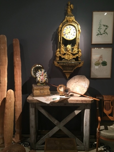 La Lievre de Mars Exupery Brocante Antiquaire Toulouse France 1