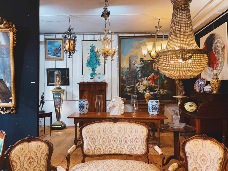 Village Notre Dame Brocante Antiquaire Bordeaux France 3 768x576