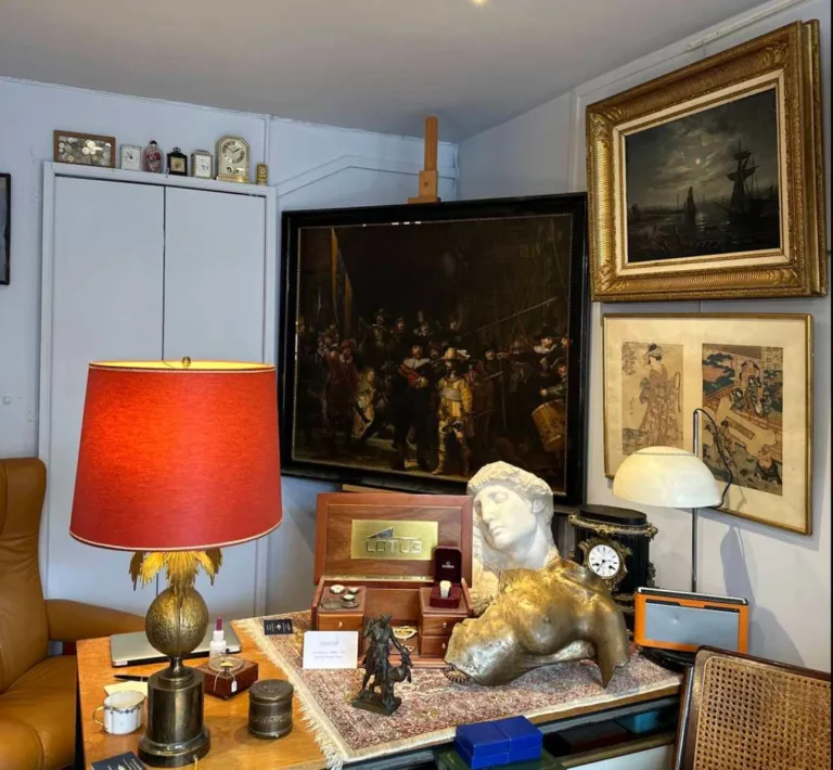 Antiquites Reita Brocante Antiquaire Paris France 1 768x710