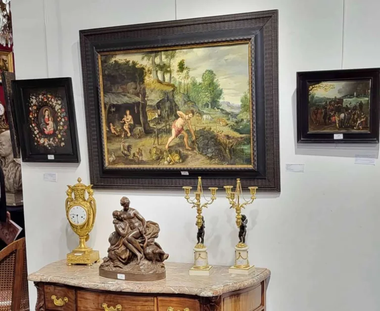 Mercier Cie Maison de Vente aux Encheres Brocante Antiquaire Lille France 1 768x629