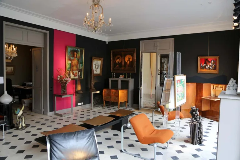 Antiquites Antiquites Gabillet Brocante Antiquaire Tours France 1 768x512