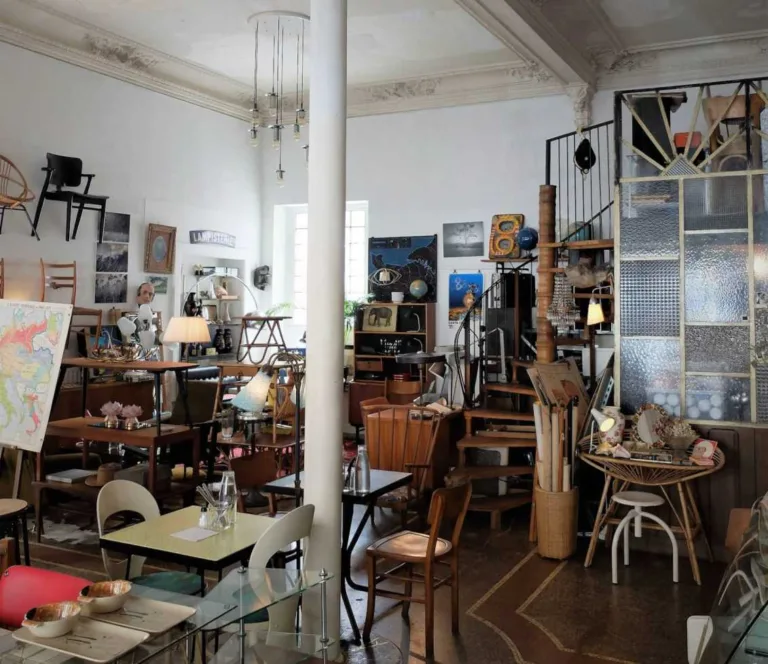 Alaska Brocante Brocante Antiquaire Rennes France 1 768x664