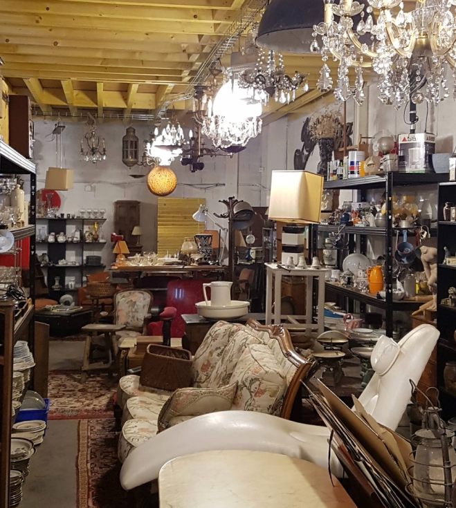 Broc Bazar Brocante Antiquaire Rennes France 1